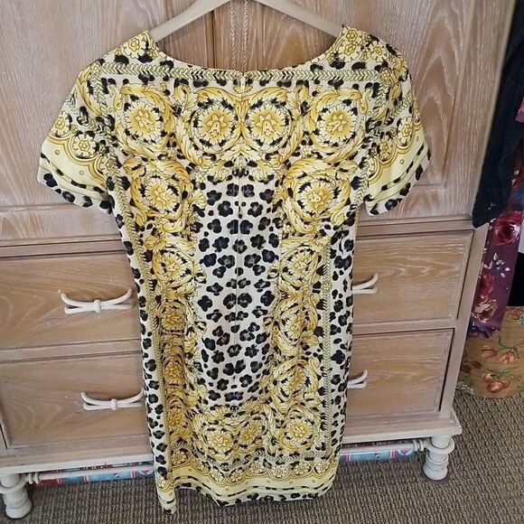 GORGEOUS YELLOW & GOLD & BLACK LEOPARD PRINT DRESS!! NEVER WORN 100% SILK LINING - Picture 3 of 17